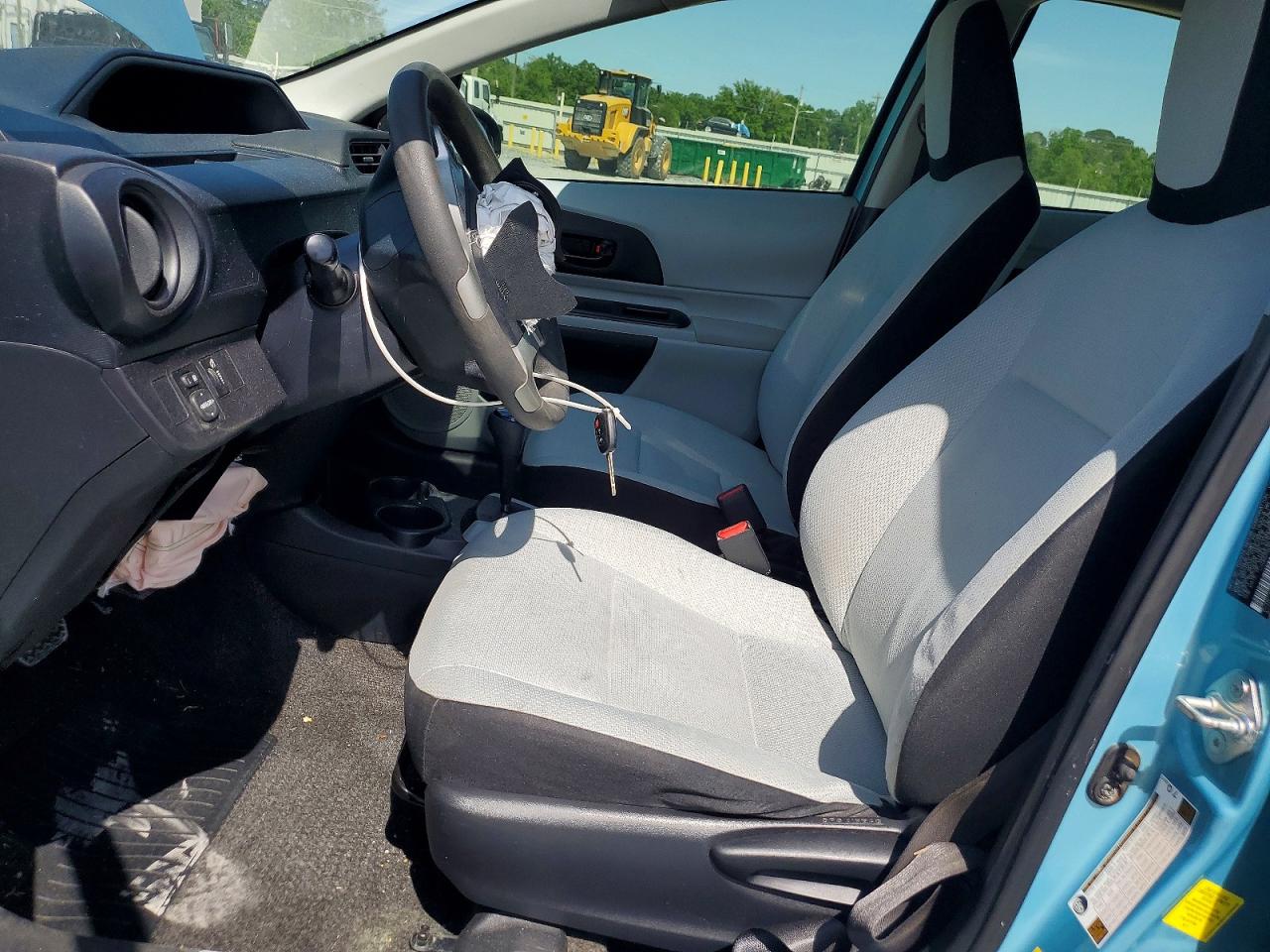 Toyota Prius c One
