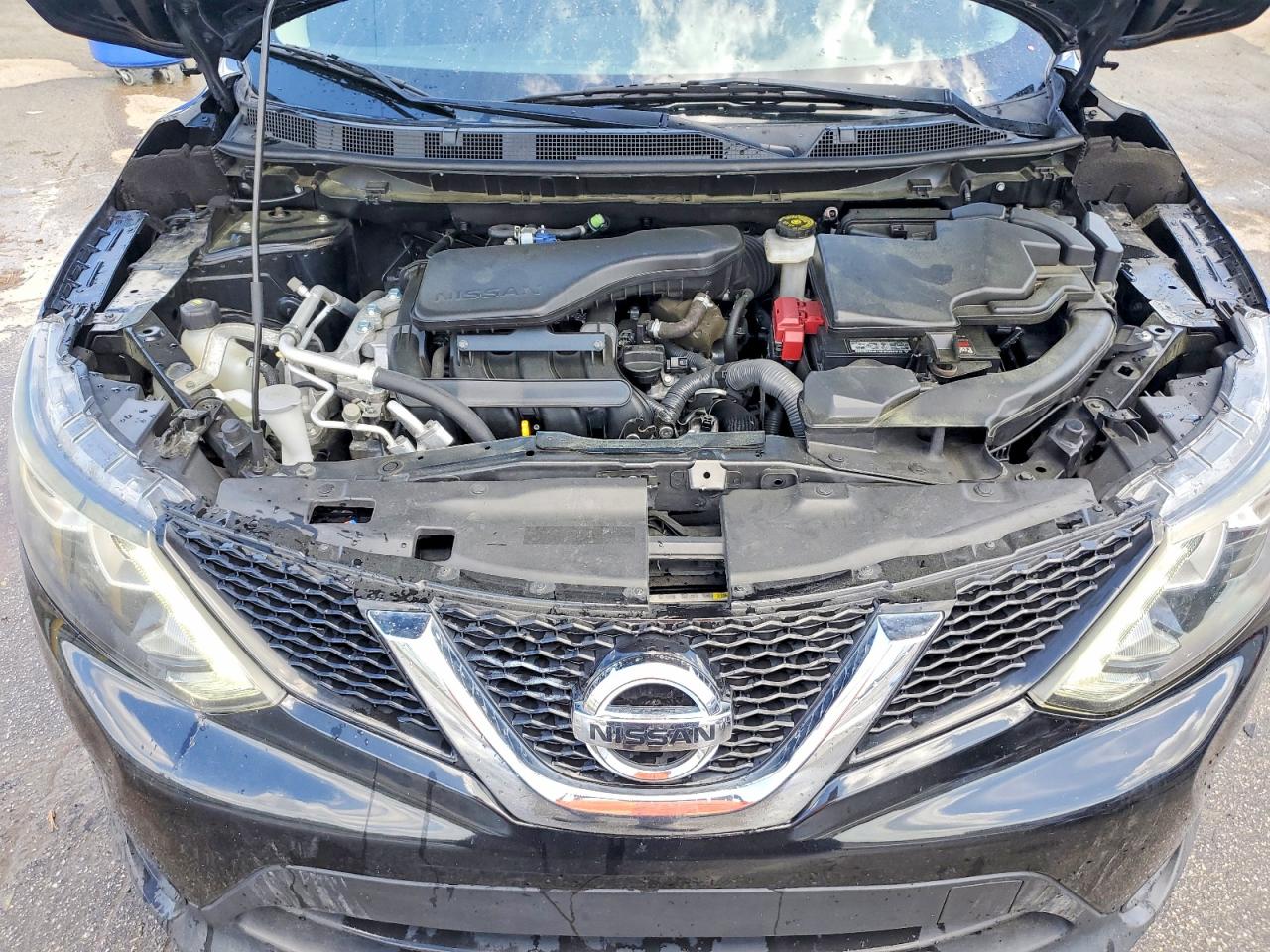 Nissan Rogue S