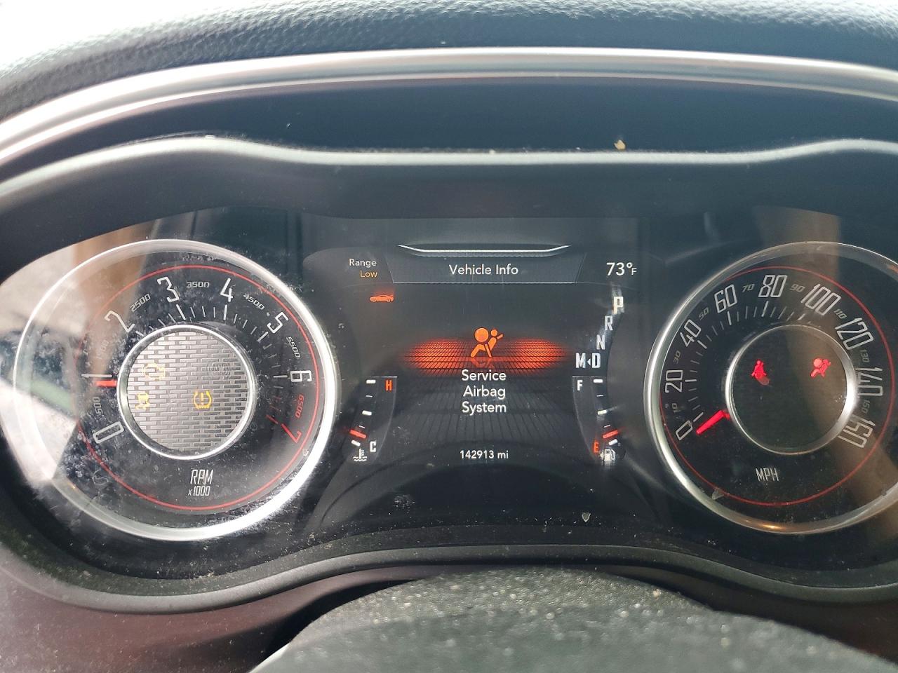 Dodge Challenger Sxt