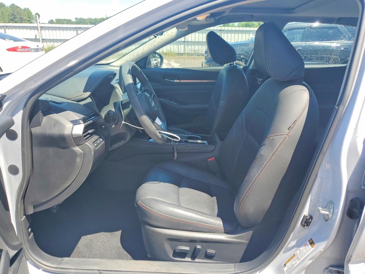 Nissan Altima Sr