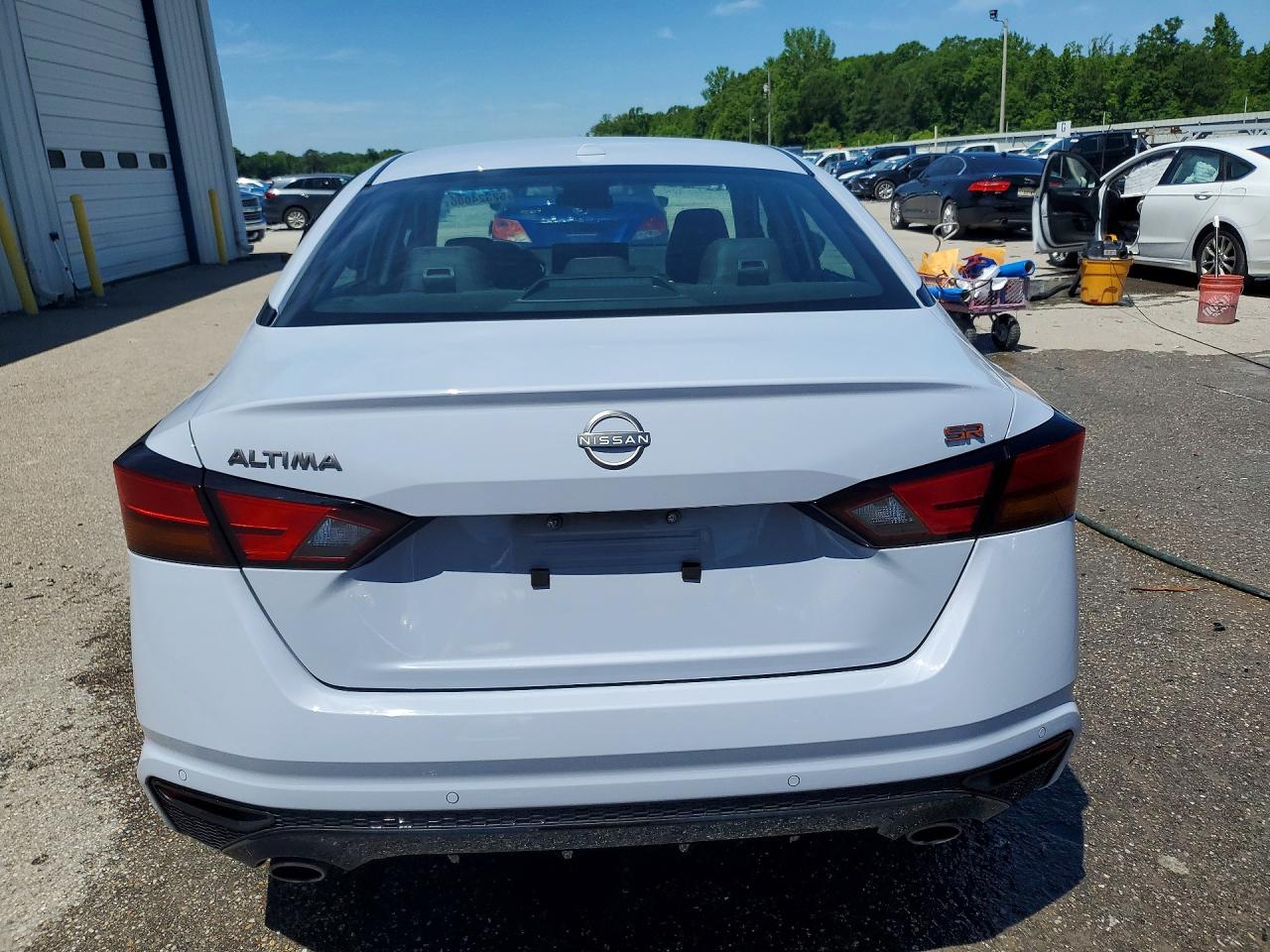 Nissan Altima Sr