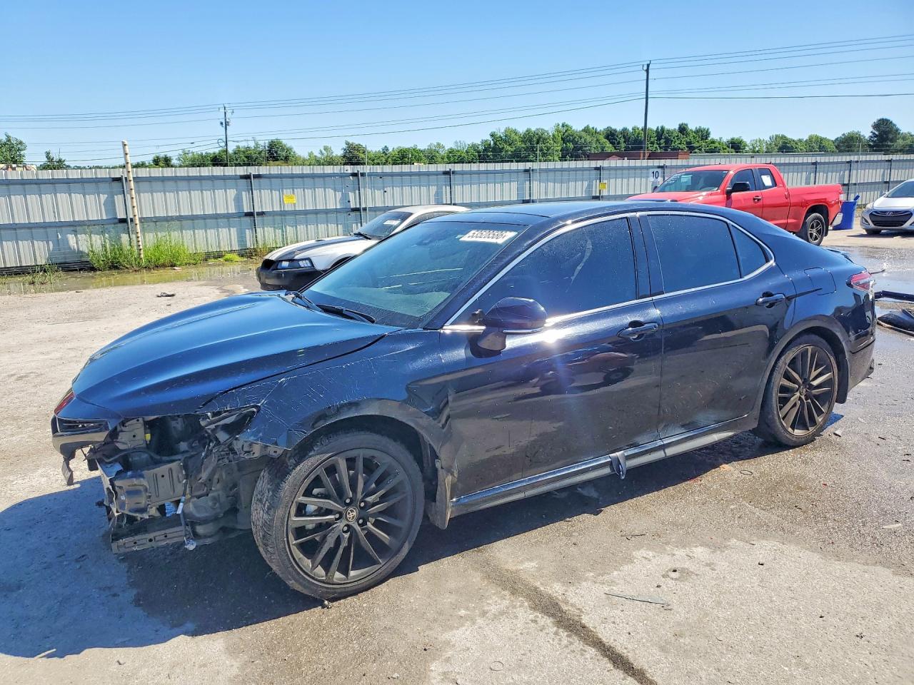 Salvage Toyota Camry Image