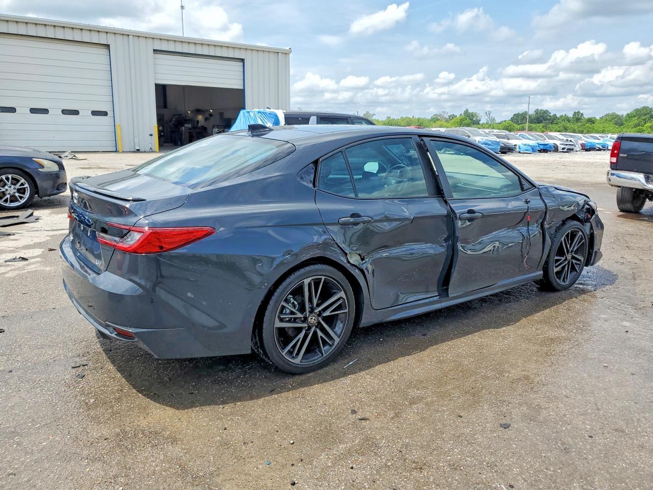 Toyota Camry Xse
