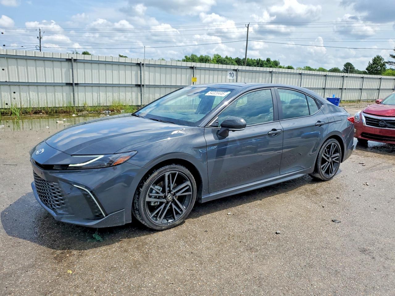 Salvage Toyota Camry Image