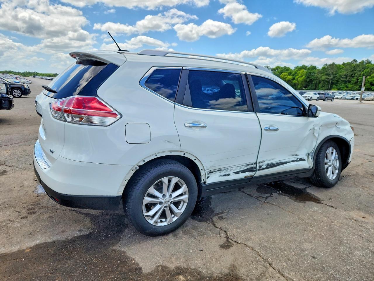 Nissan Rogue Sv