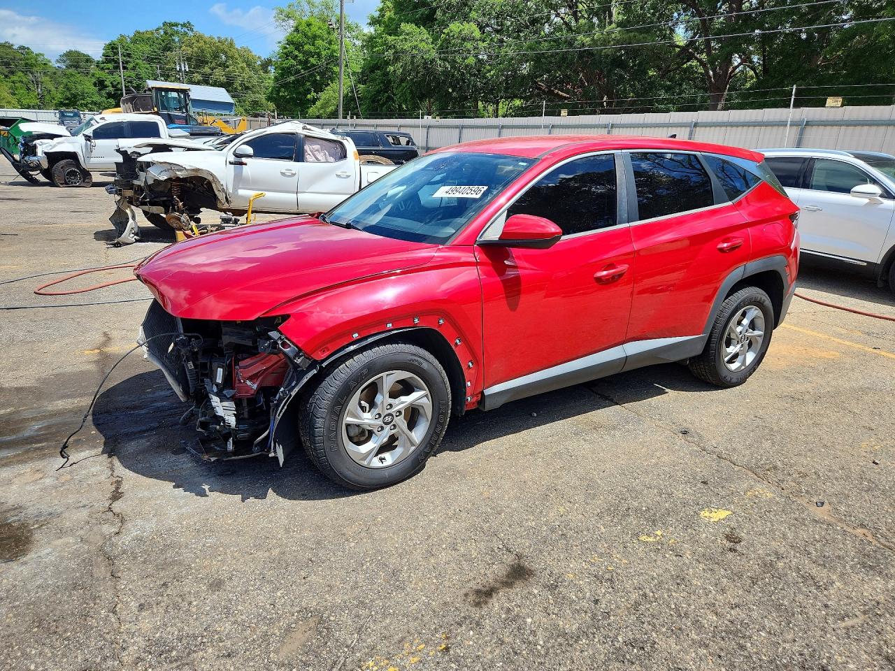 Salvage Hyundai TUCSON Image