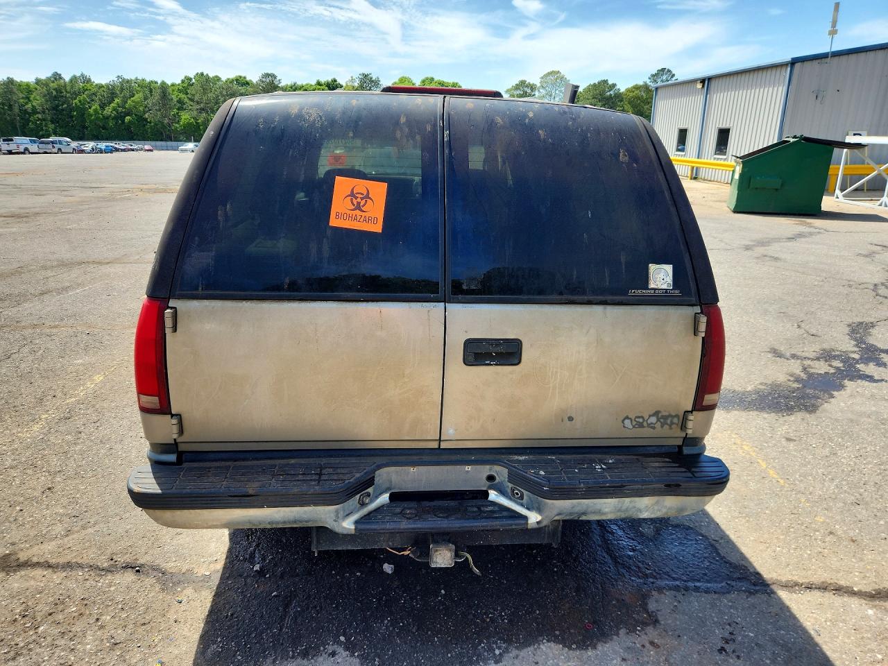 Chevrolet Suburban C1500
