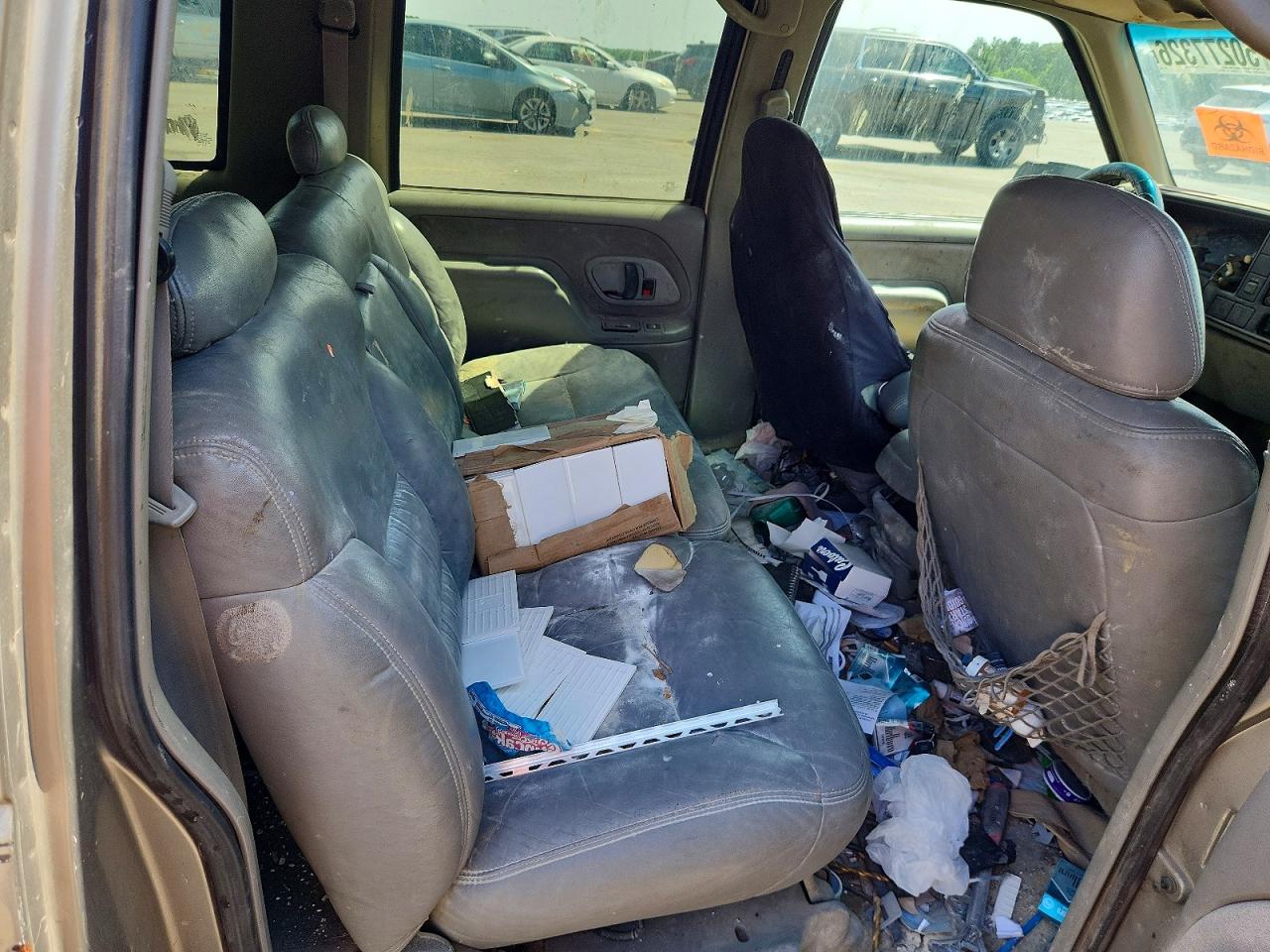 Chevrolet Suburban C1500