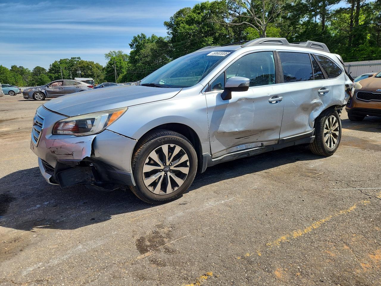 Salvage Subaru Outback Image