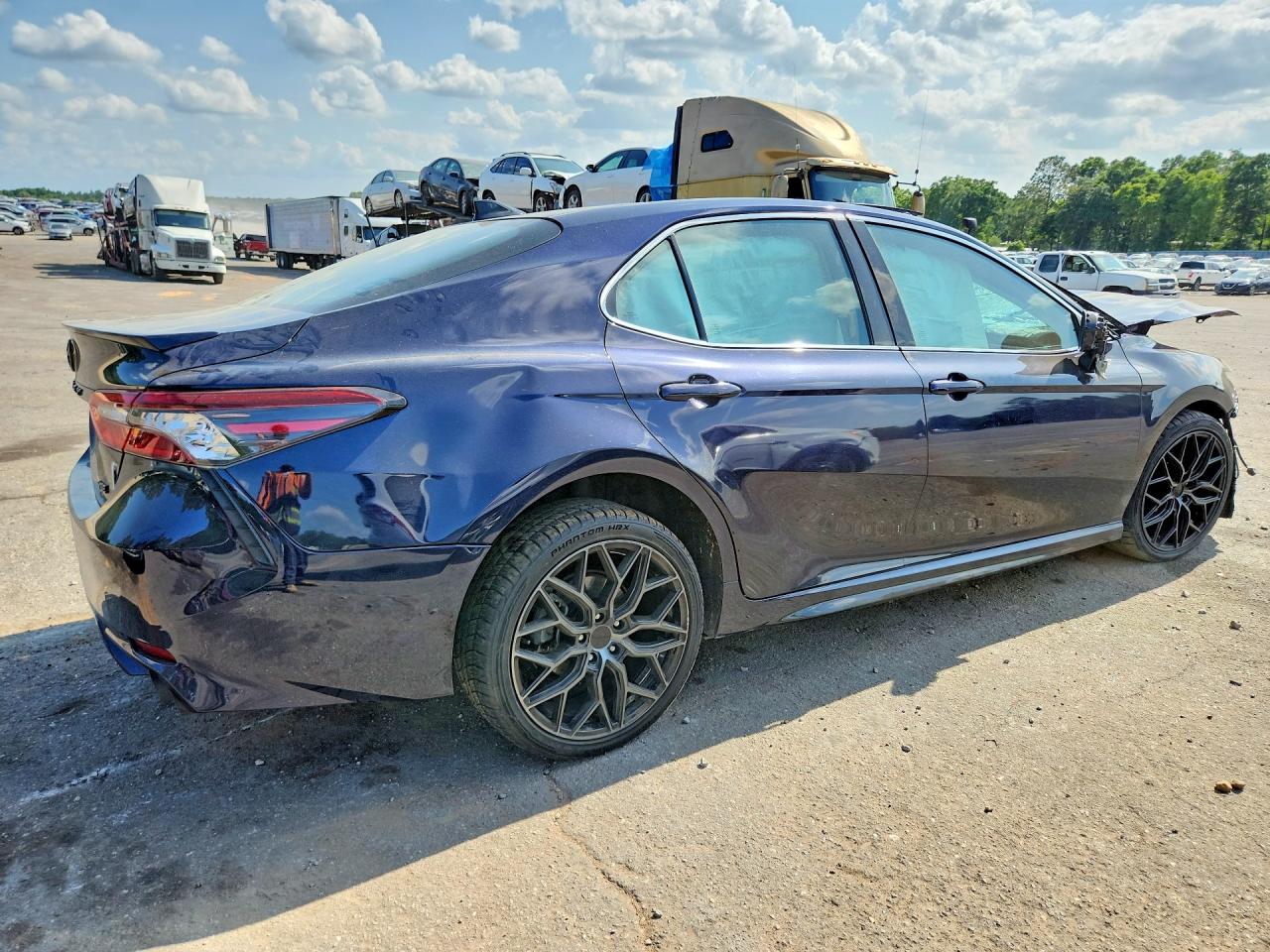 Toyota Camry Xse