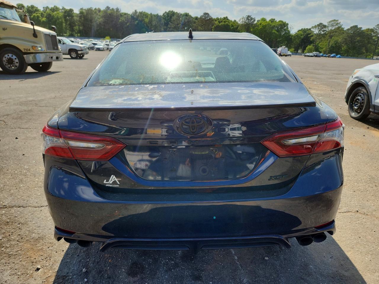 Toyota Camry Xse
