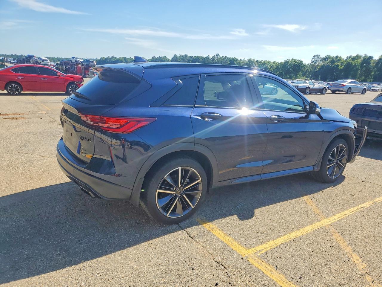 INFINITI Qx Sport