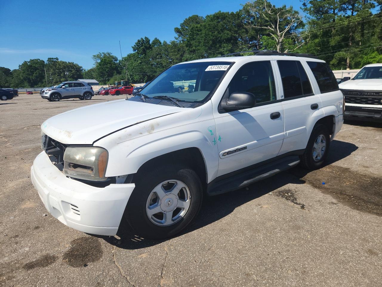 Salvage Chevrolet Trailblazer Image