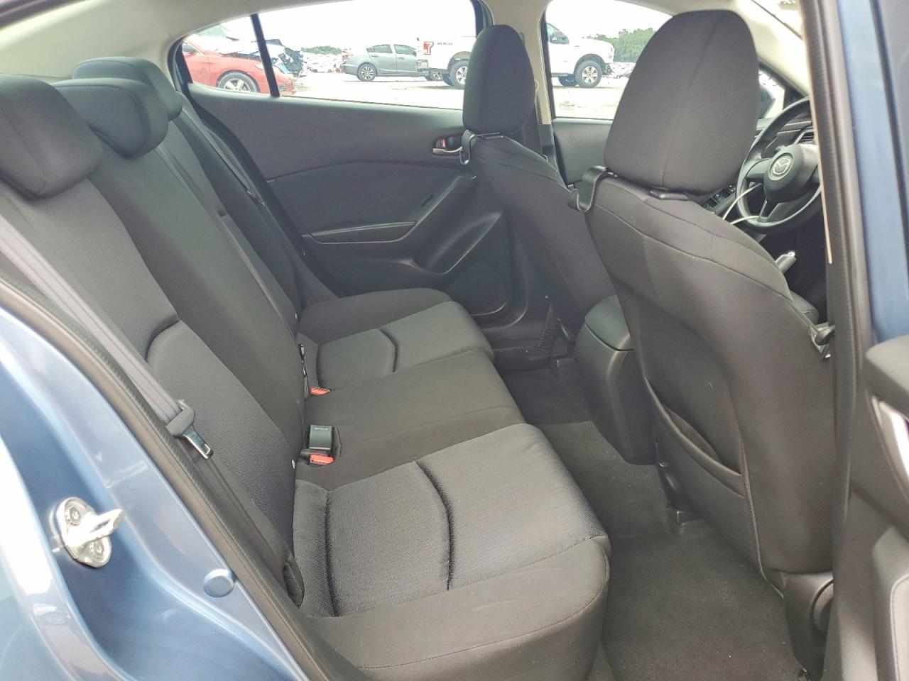Mazda 3 Sv