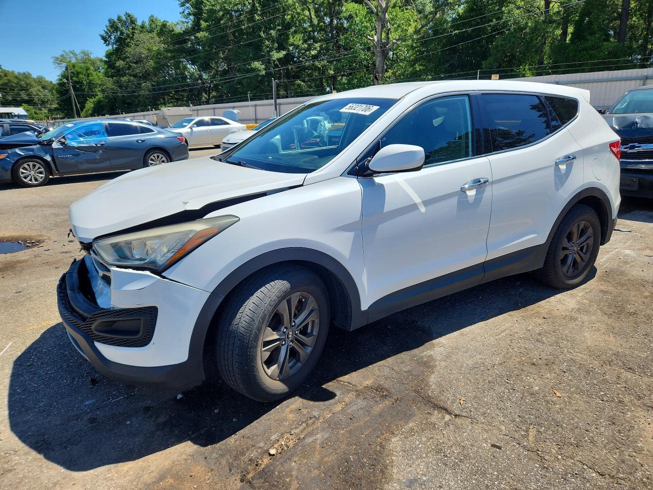 Salvage Hyundai SANTA FE Image
