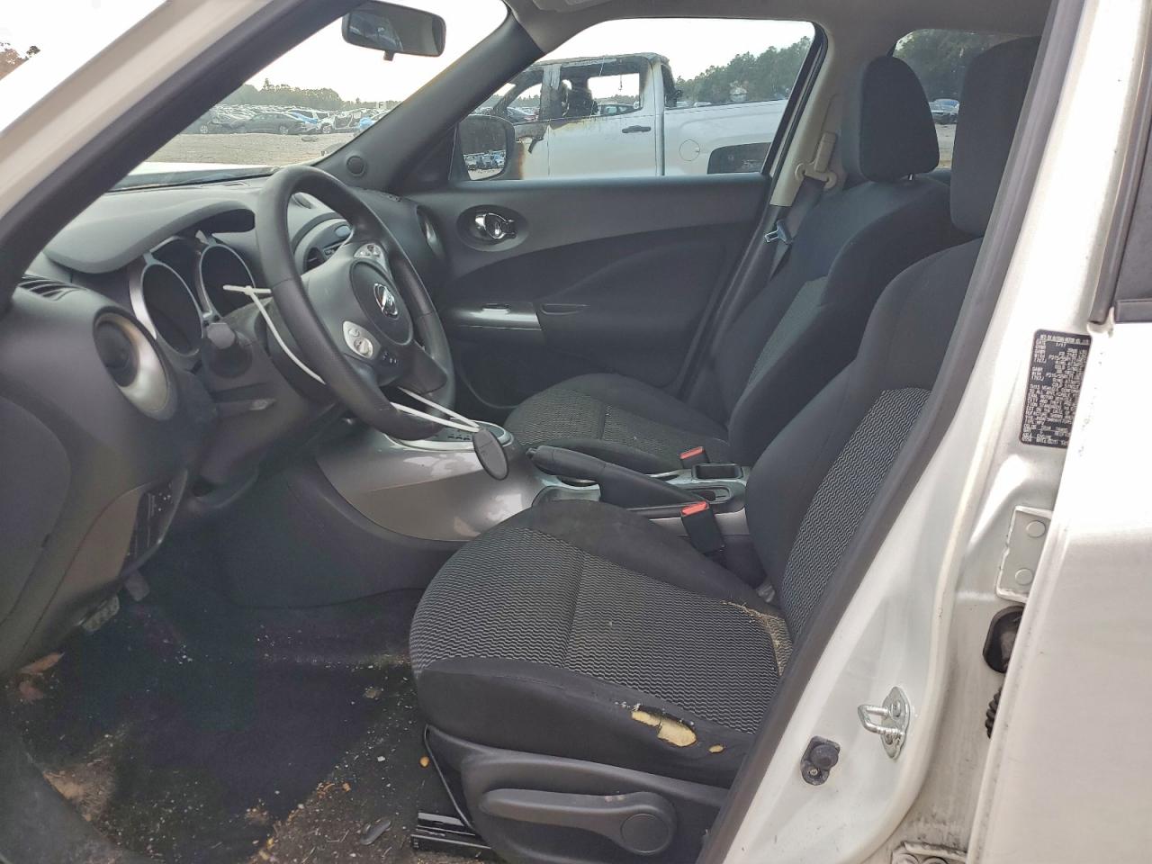 Nissan JUKE S