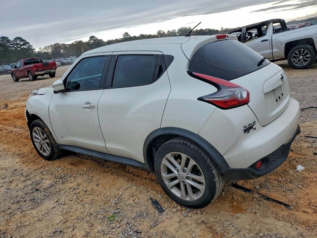Nissan JUKE S