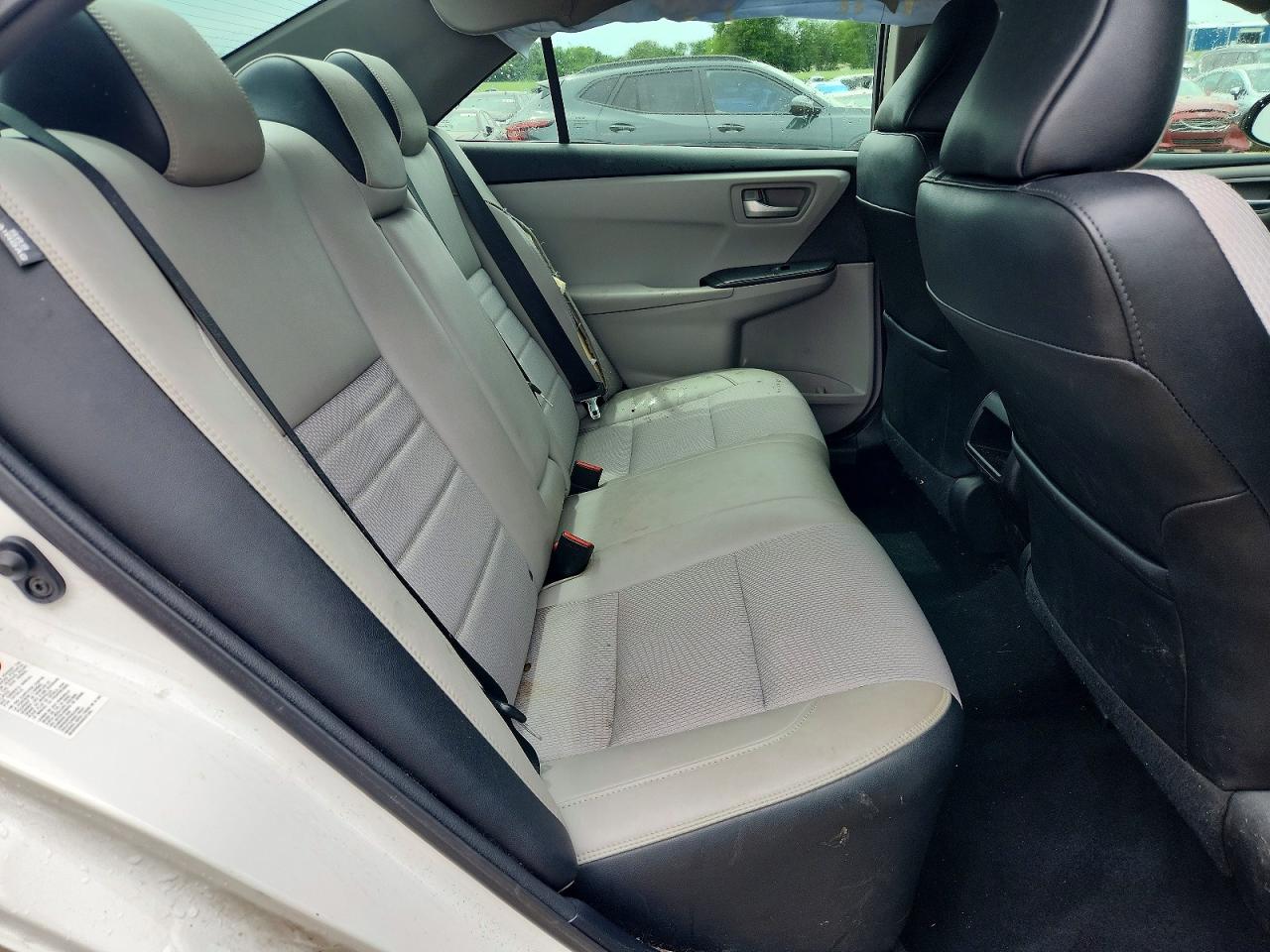 Toyota Camry Se