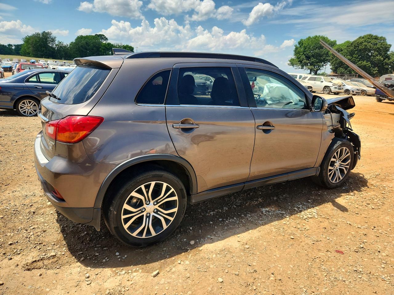 Mitsubishi Outlander Sel