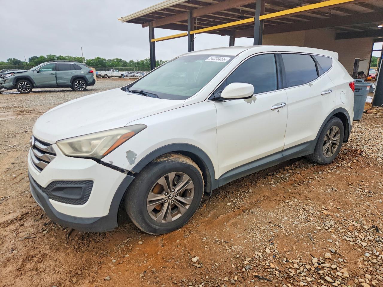 Salvage Hyundai SANTA FE Image