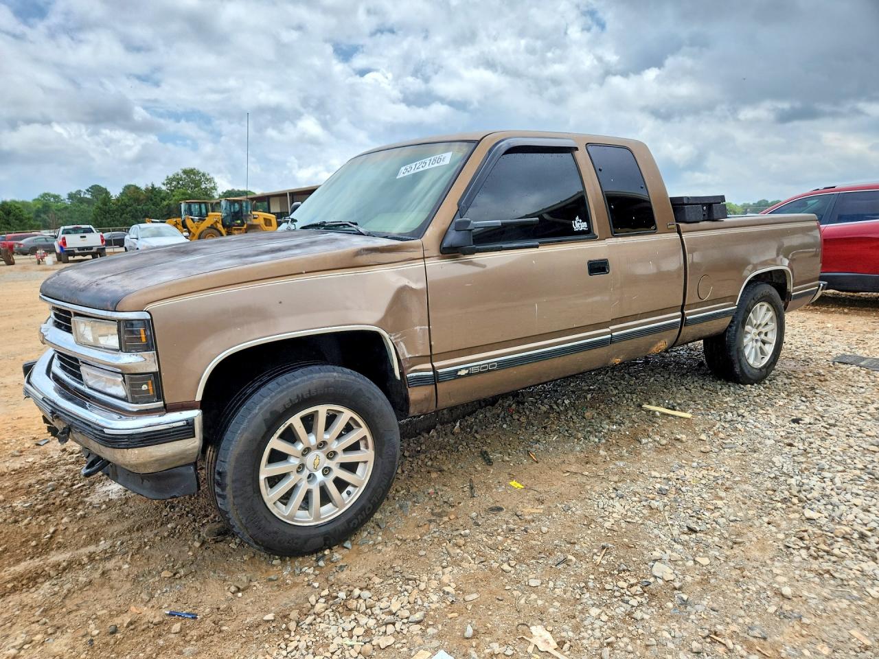 Salvage Chevrolet Gmt Image
