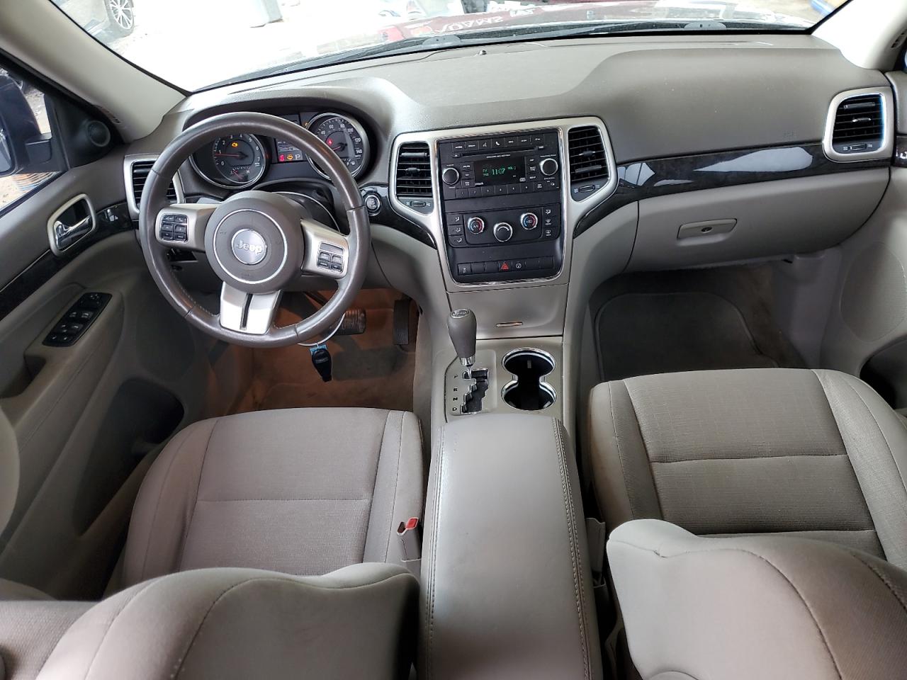 Jeep Grand Cherokee Laredo