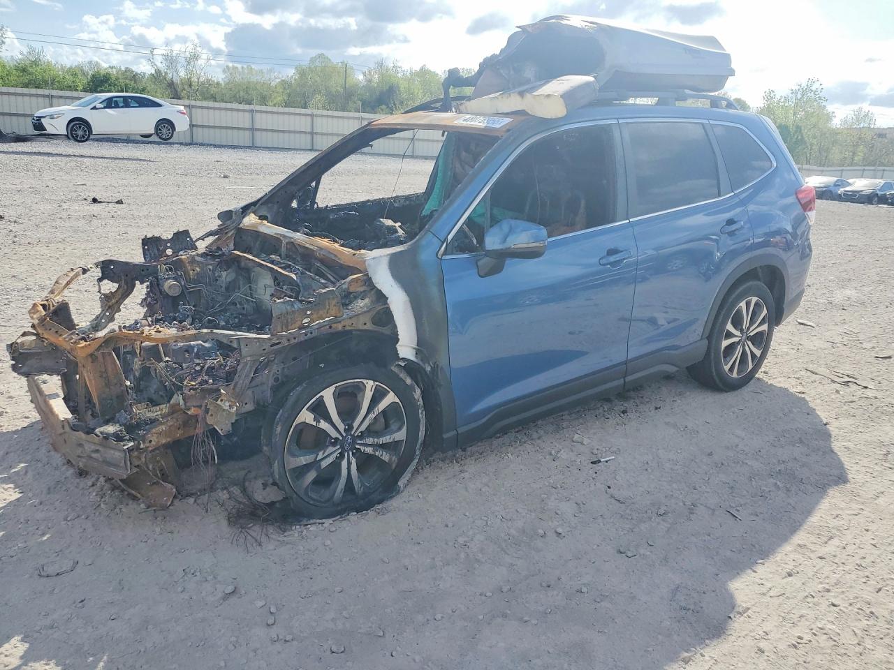 Salvage Subaru Forester Image