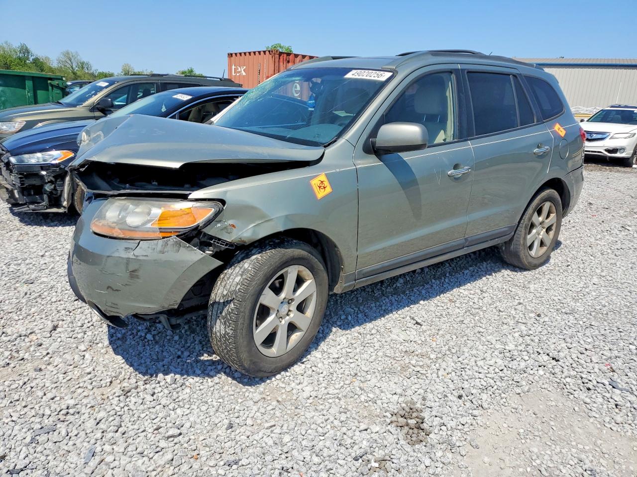 Salvage Hyundai SANTA FE Image