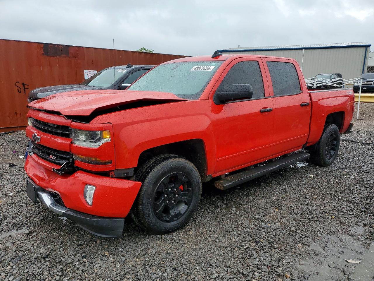 Salvage Chevrolet Silverado Image