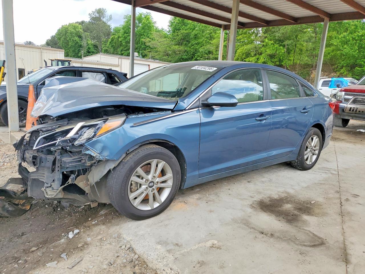 Salvage Hyundai SONATA Image