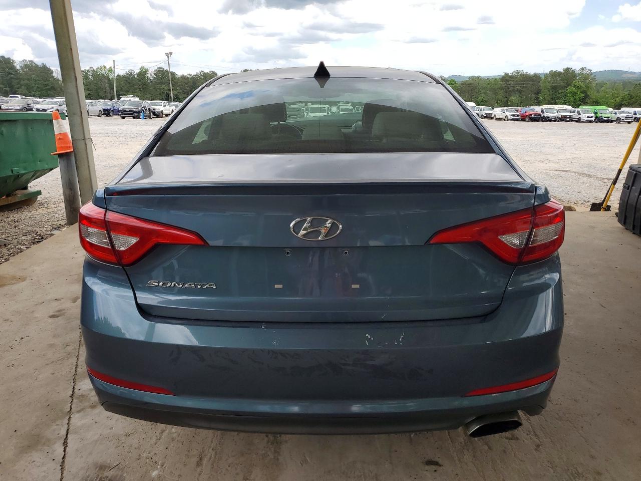 Hyundai SONATA Base