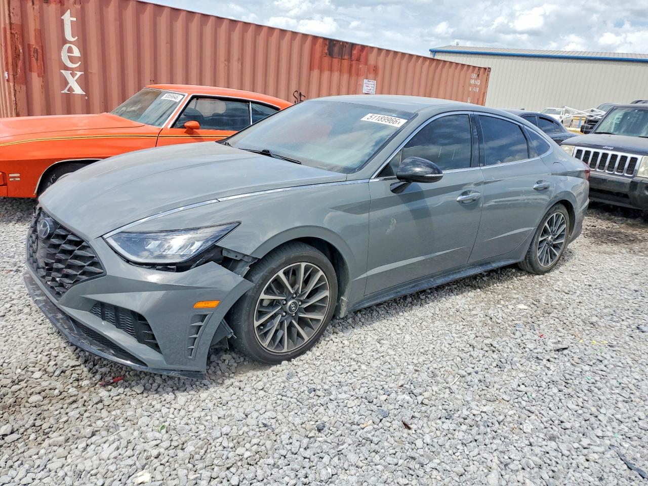 Salvage Hyundai SONATA Image