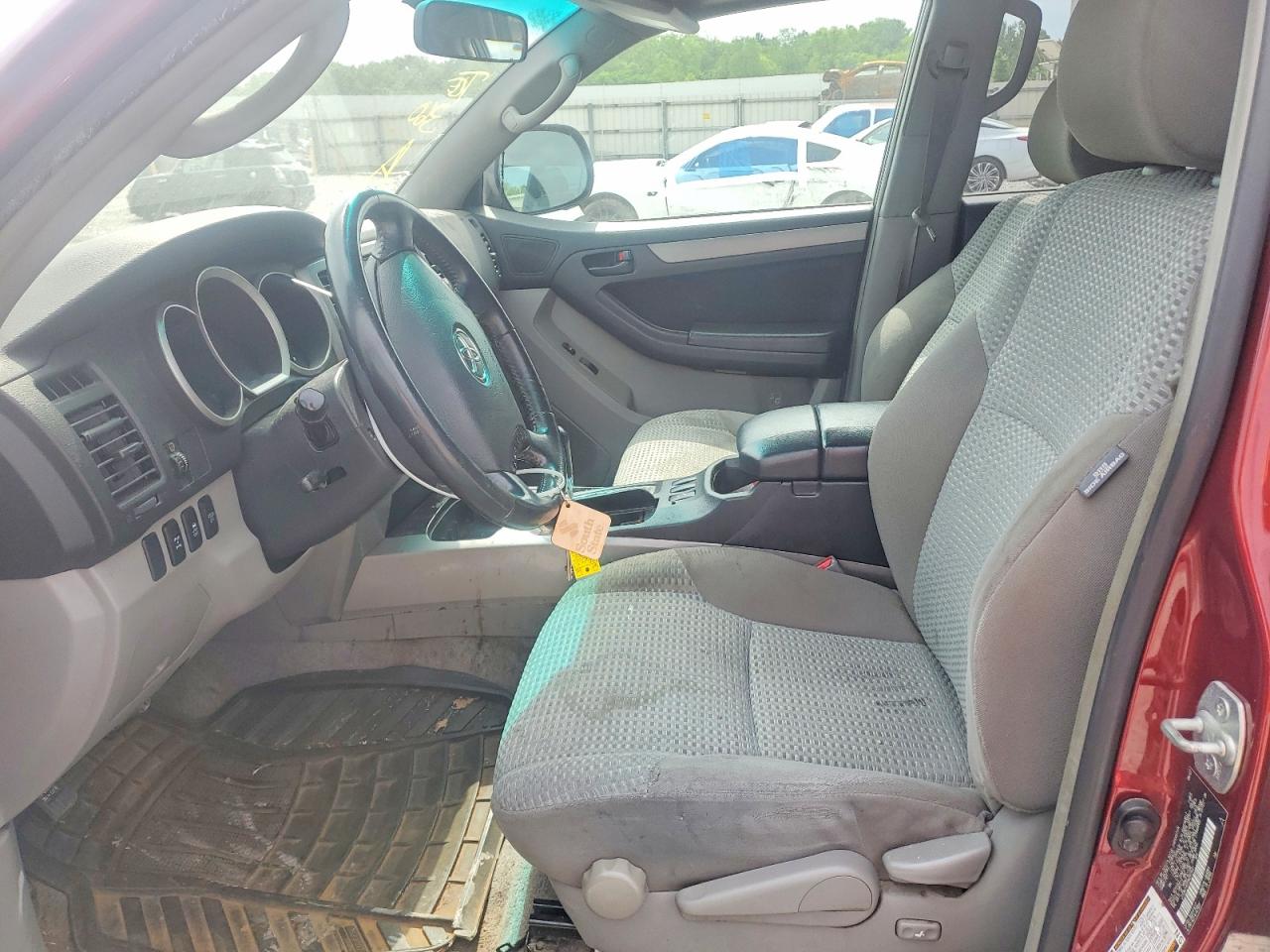 Toyota 4Runner Sr5