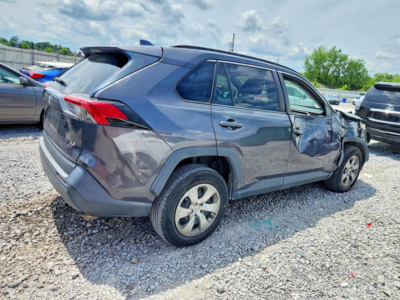 Toyota RAV4 Le