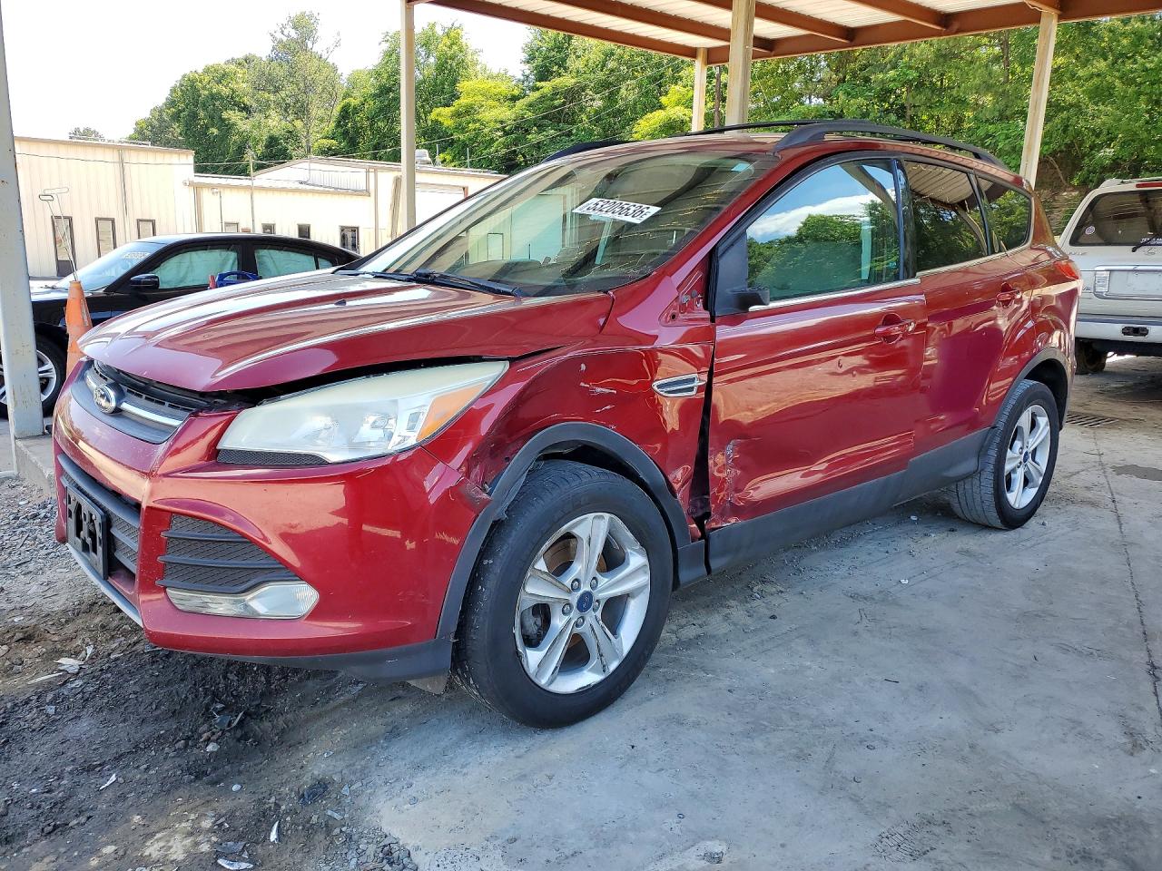 Salvage Ford Escape Image