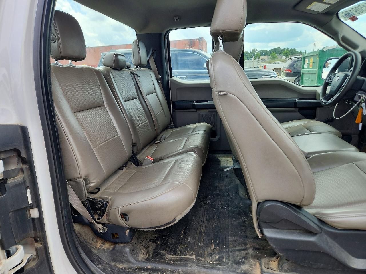 Ford F-150 Super Cab