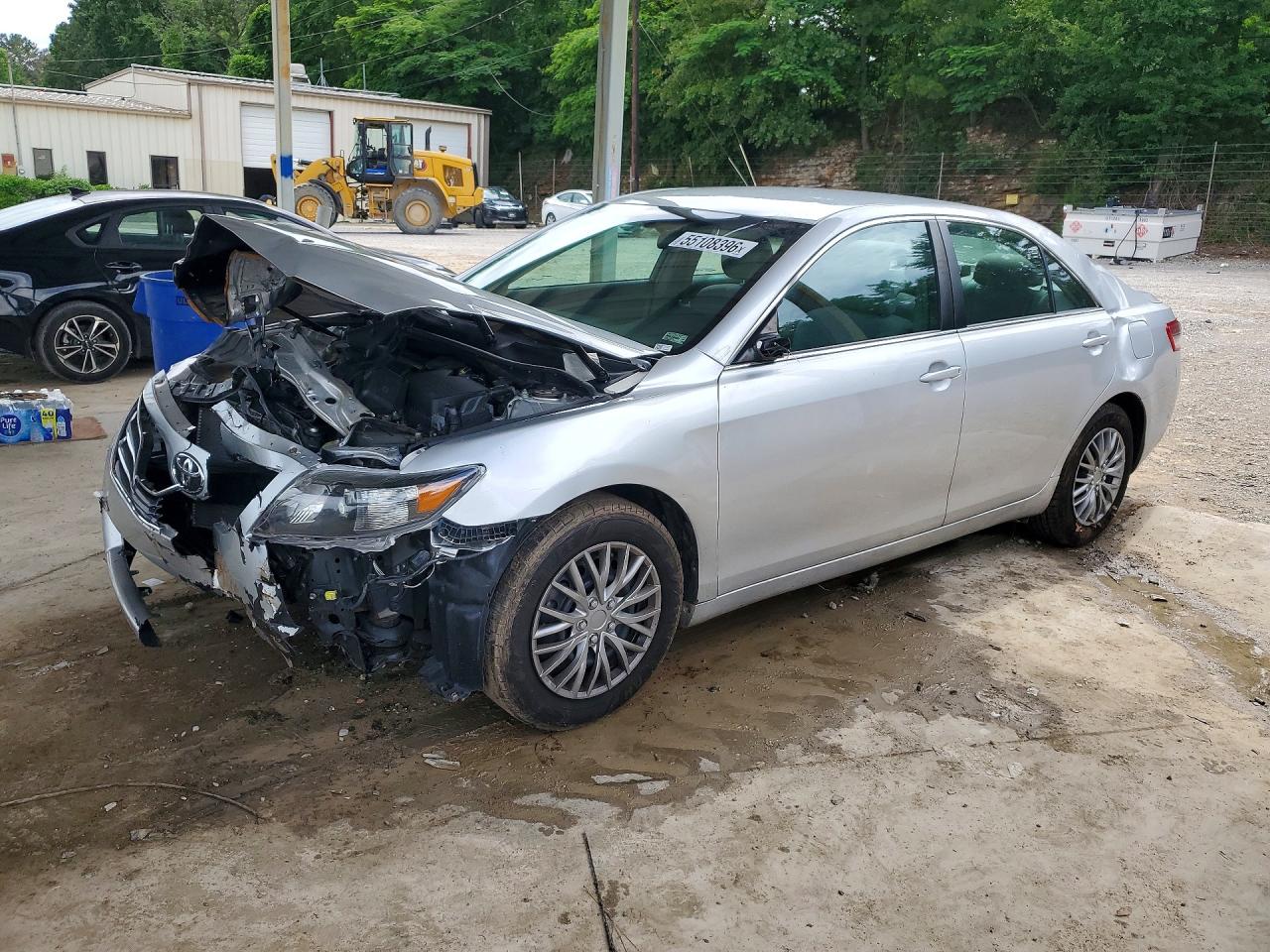 Salvage Toyota Camry Image