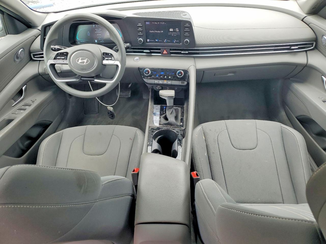 Hyundai ELANTRA Blue