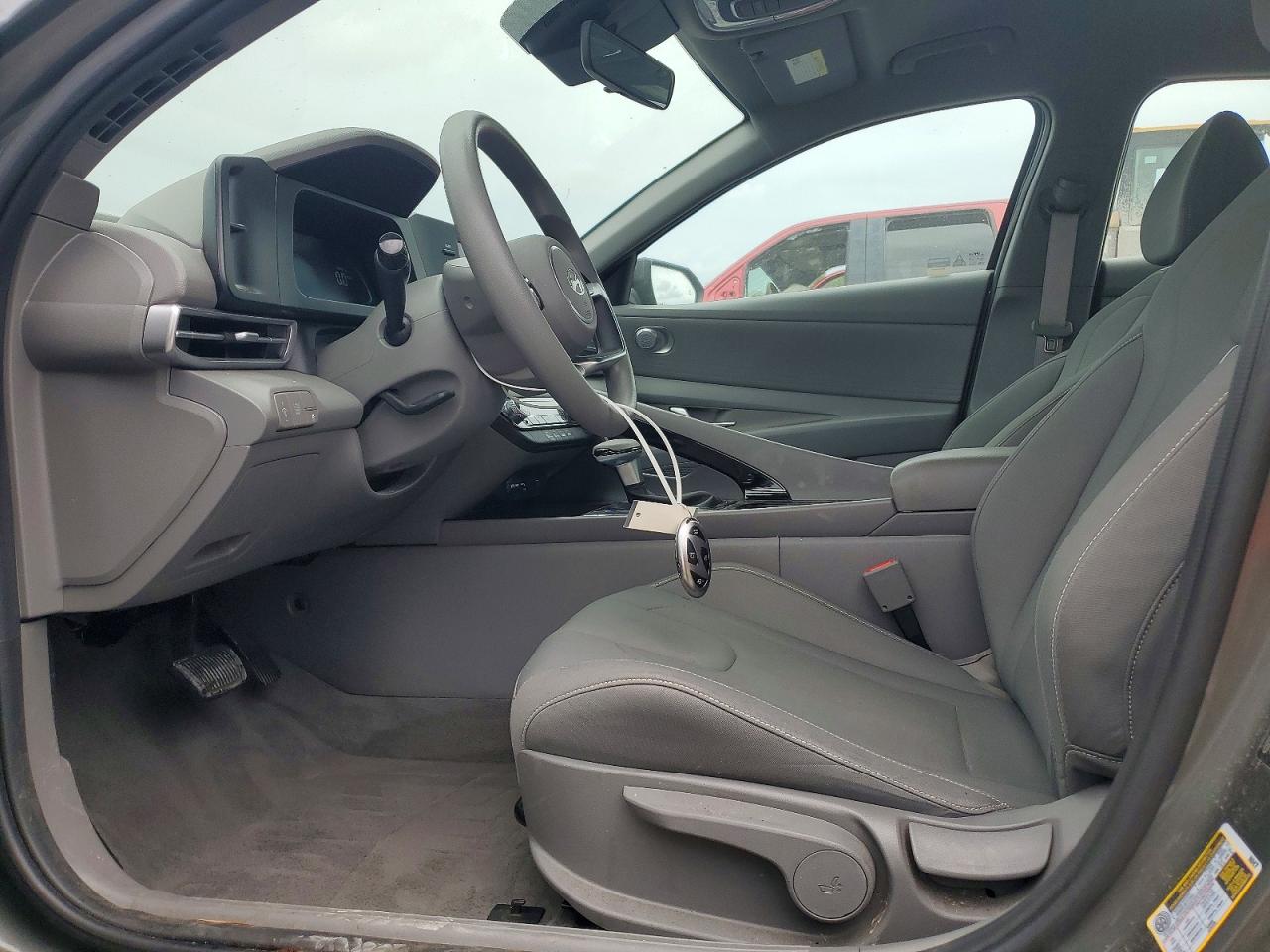 Hyundai ELANTRA Blue