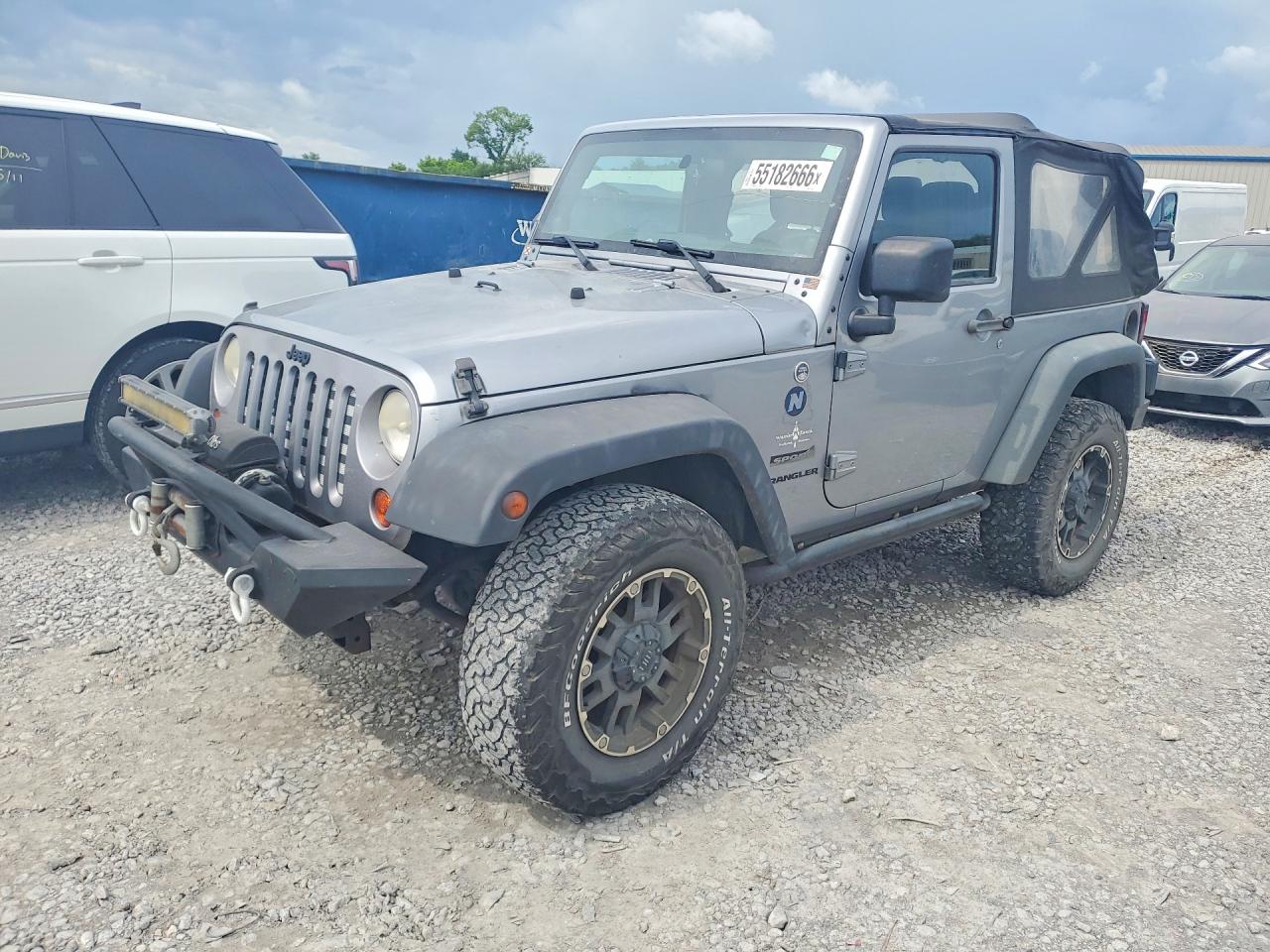 Salvage Jeep Wrangler Image