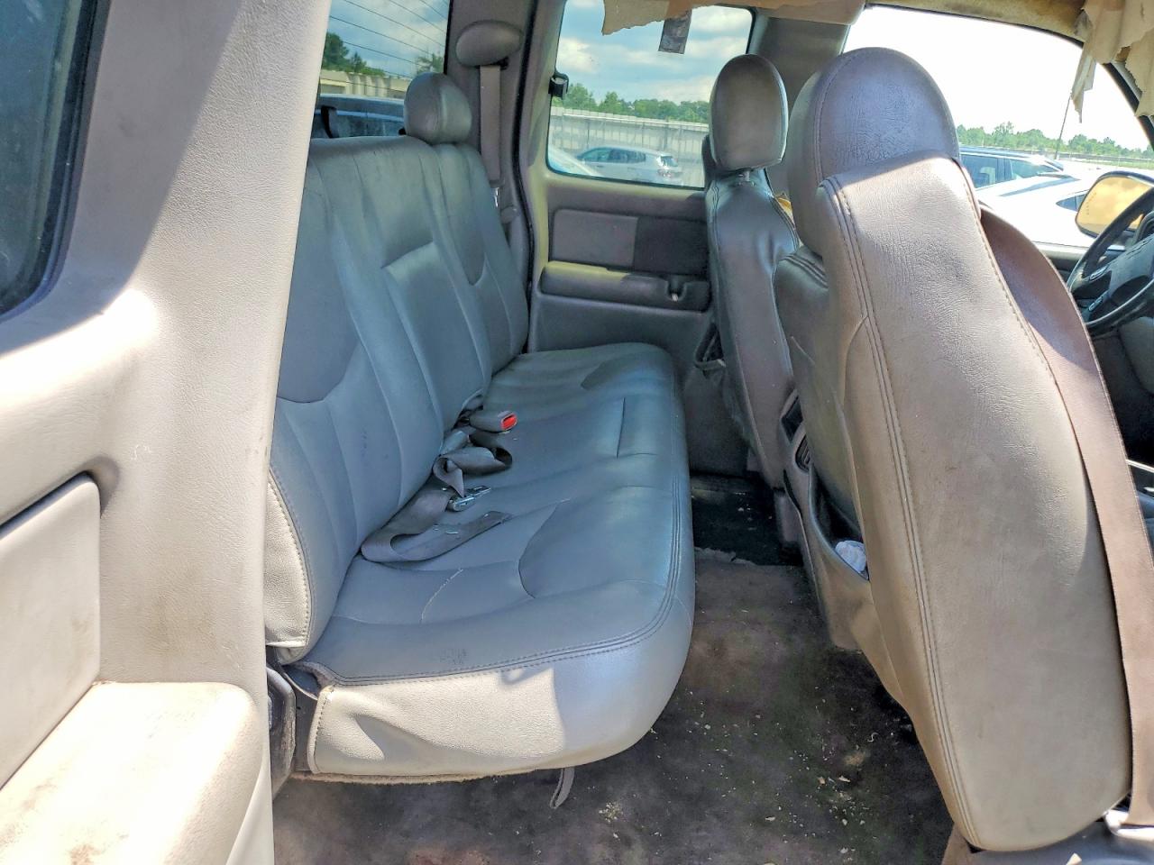 Chevrolet Silverado C1500