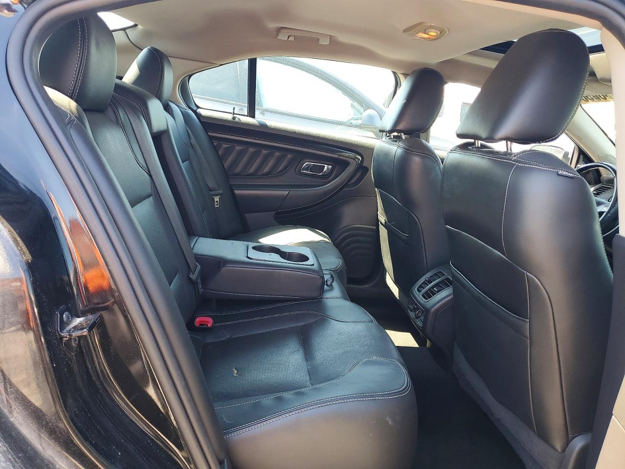 Ford Taurus Limited