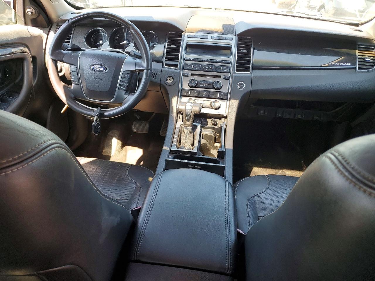 Ford Taurus Limited