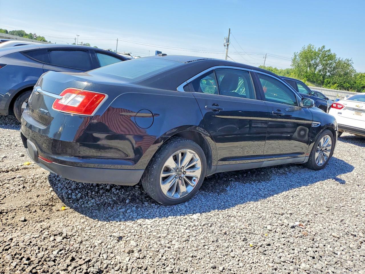 Ford Taurus Limited