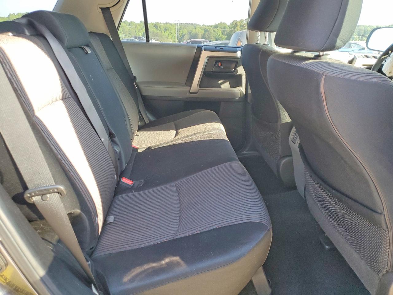 Toyota 4Runner Sr5