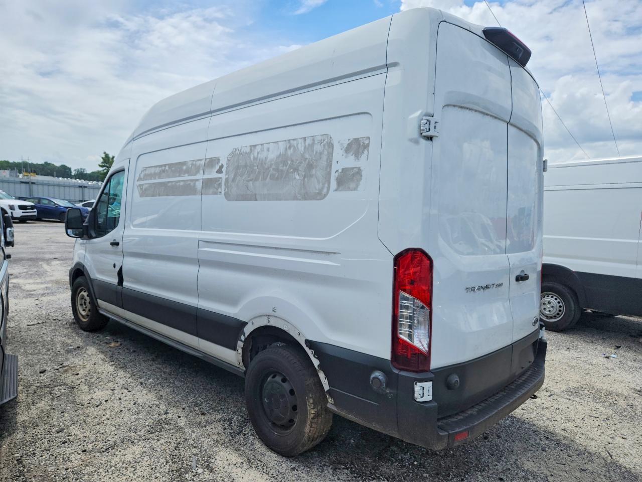 Ford Transit T-250