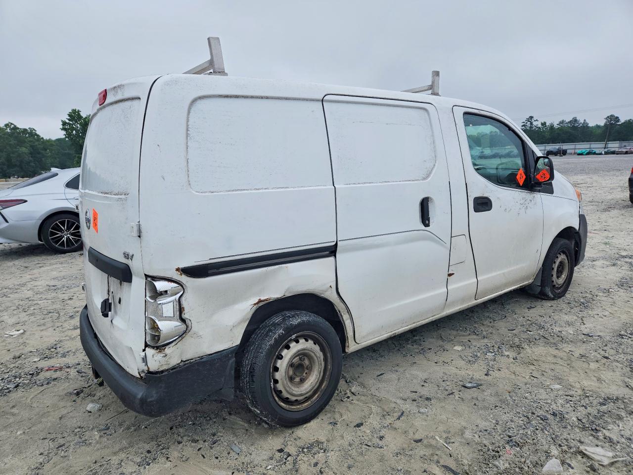 Nissan Nv