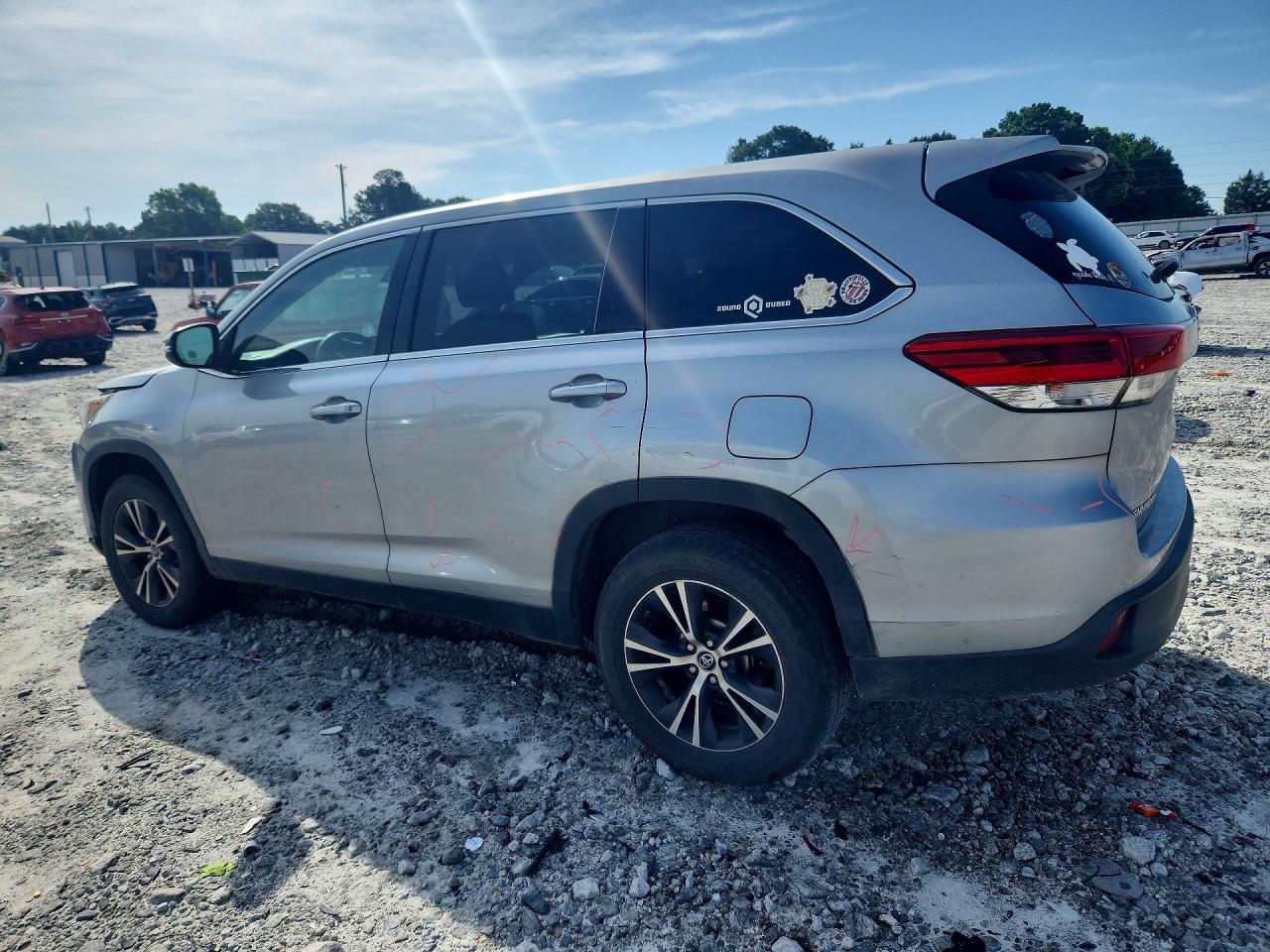 Toyota Highlander Le