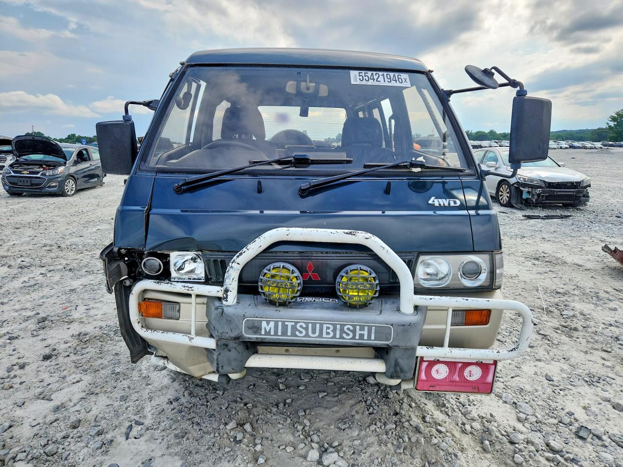 Mitsubishi Delica