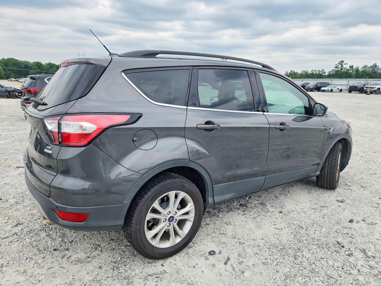 Ford Escape Se
